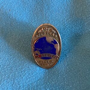 Vintage pin-NARF - FIELD TEAM-this is a  neat old pin.
